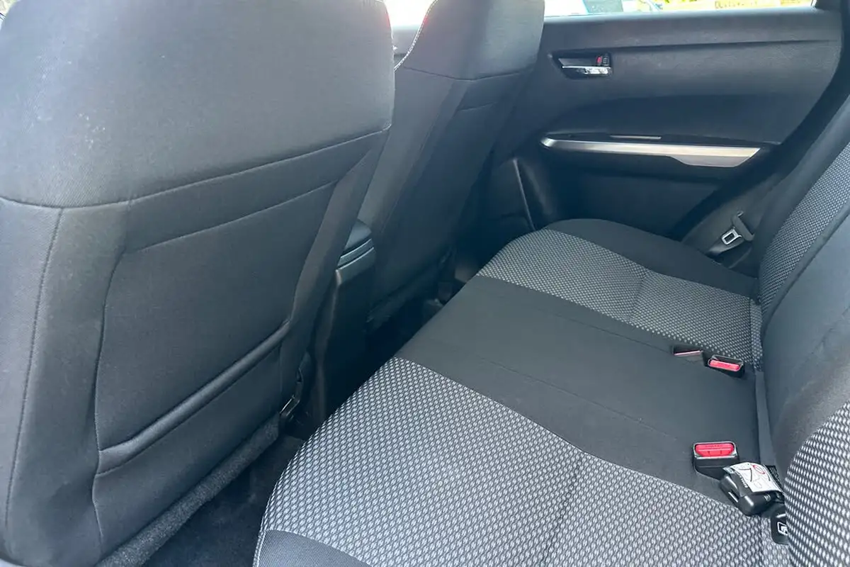 2019-suzuki-vitara-10-boosterjet-sz-t-big-18