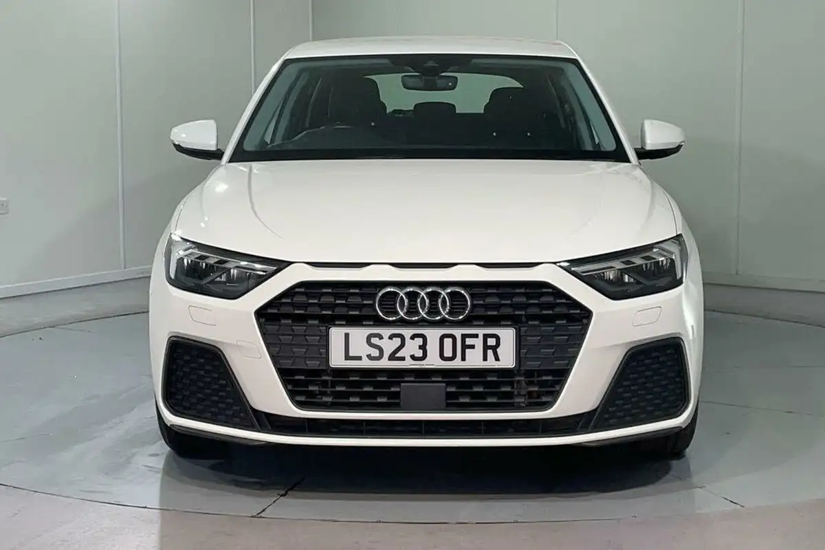 2023-audi-a1-10-25-tfsi-technik-big-5
