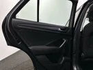 2020-volkswagen-t-roc-15-tsi-se-dsg-small-39