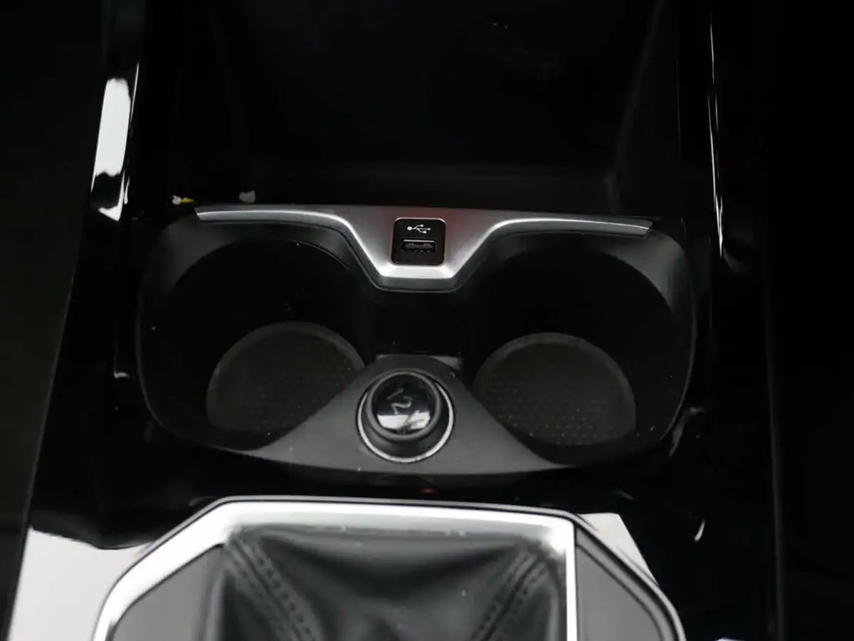 2022-bmw-1-series-15-118i-m-sport-lcp-big-41
