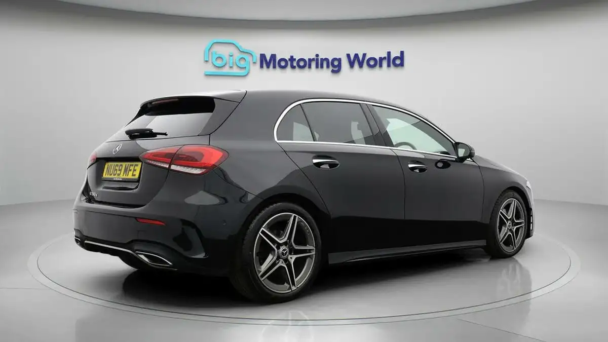 2019-mercedes-benz-a-class-20d-a200d-amg-line-premium-hatchback-5d-big-6