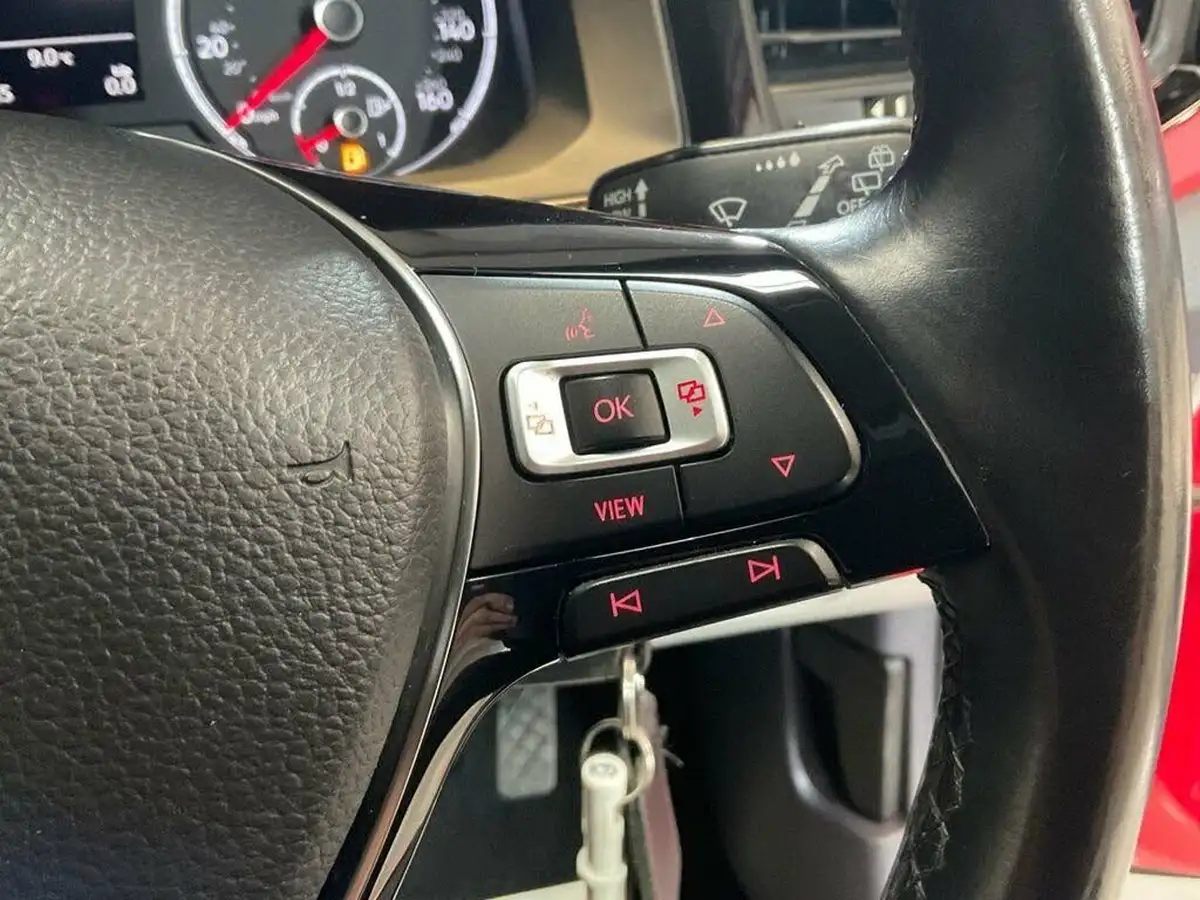 2018-volkswagen-polo-10-tsi-beats-big-38