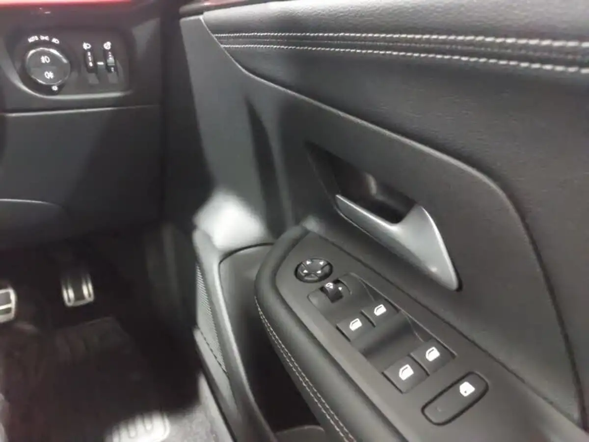 2022-vauxhall-mokka-12-sri-premium-130ps-big-11