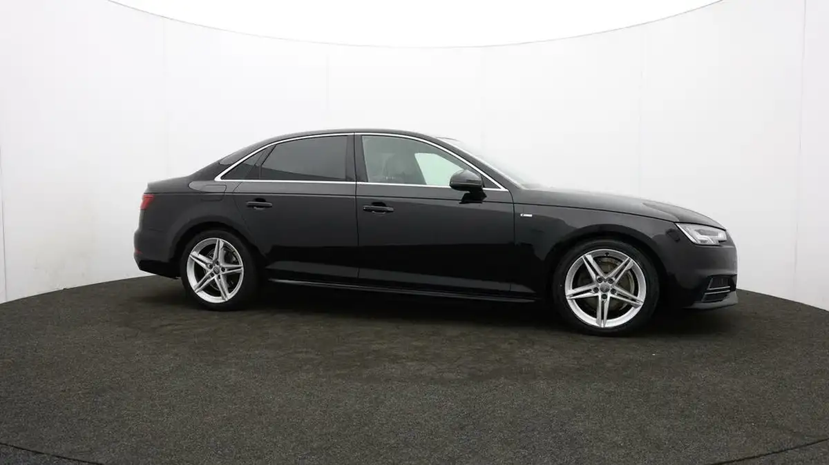 2018-audi-a4-14-tfsi-s-line-tronic-big-41