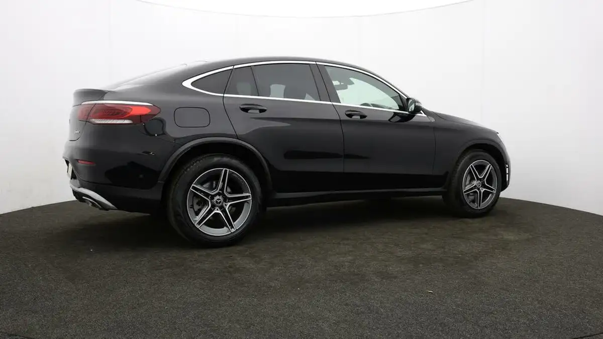 2021-mercedes-benz-glc-class-20-glc300-amg-line-258ps-coupe-4d-big-33