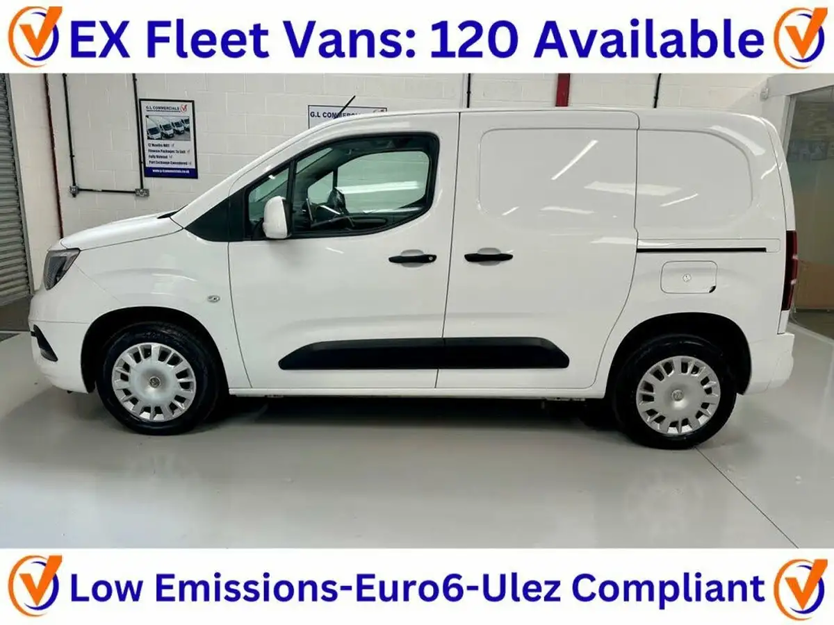 2021-vauxhall-combo-15cdti-sportive-2000-100pseu6d-big-0