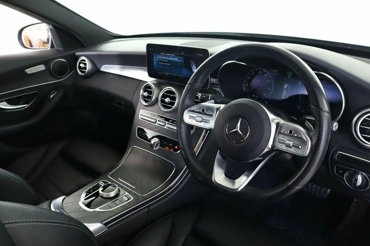 2019-mercedes-benz-c-class-15-c200-amg-line-ss-saloon-4d-big-11