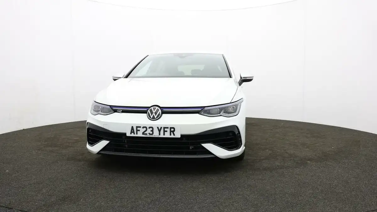 2023-volkswagen-golf-20-tsi-r-320ps-hatchback-big-54