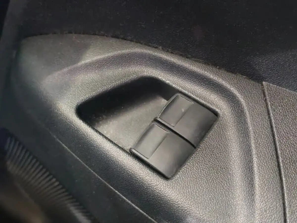 2019-toyota-aygo-10-vvt-i-x-plore-big-15