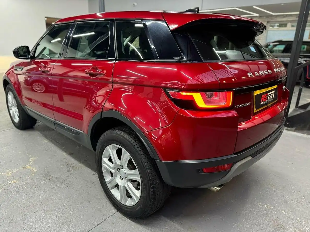 2017-land-rover-range-rover-evoque-20td4-se-tech-hatchback-5d-auto-big-8