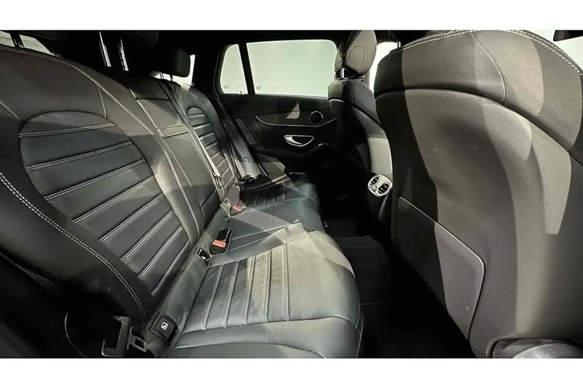 2022-mercedes-benz-eqc-e-eqc-400-amg-line-premium-plus-big-26