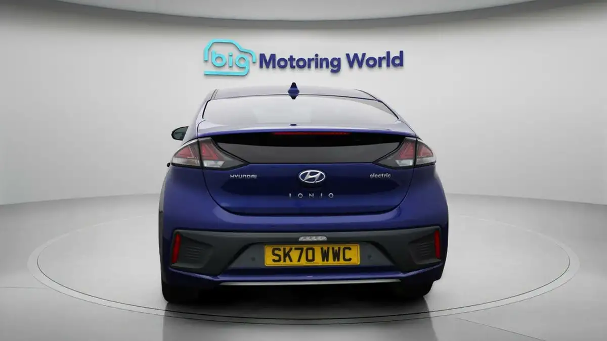 2020-hyundai-ioniq-e-premium-se-electric-100kw-big-5