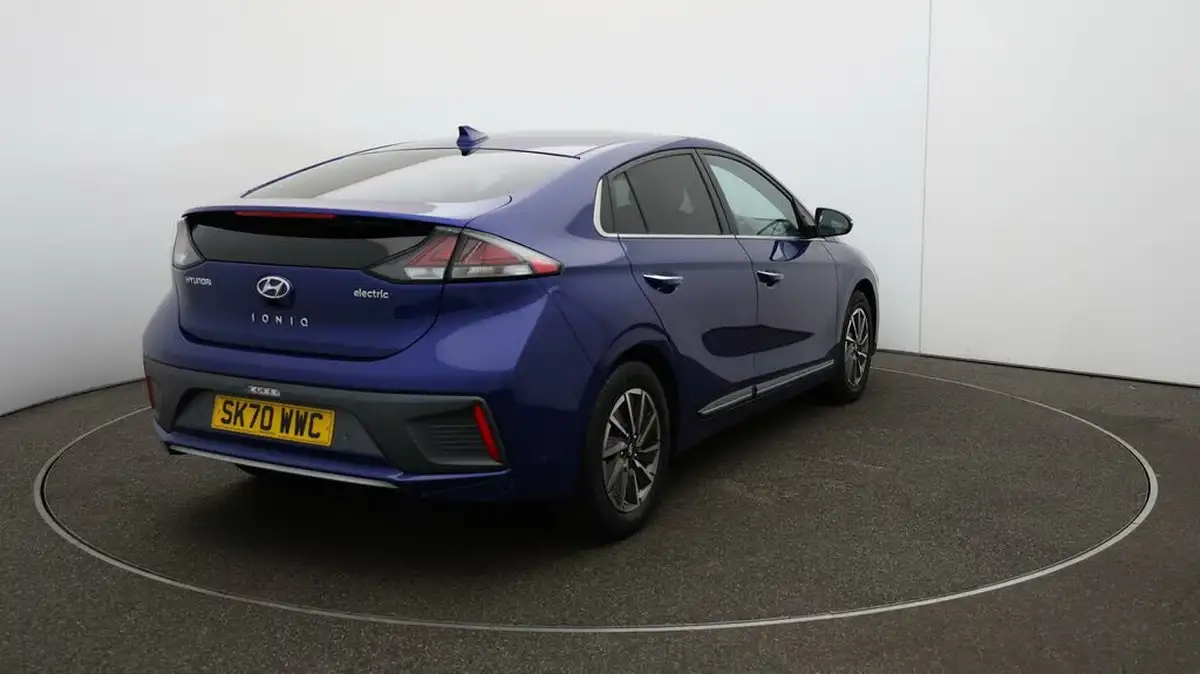 2020-hyundai-ioniq-e-premium-se-electric-100kw-big-53