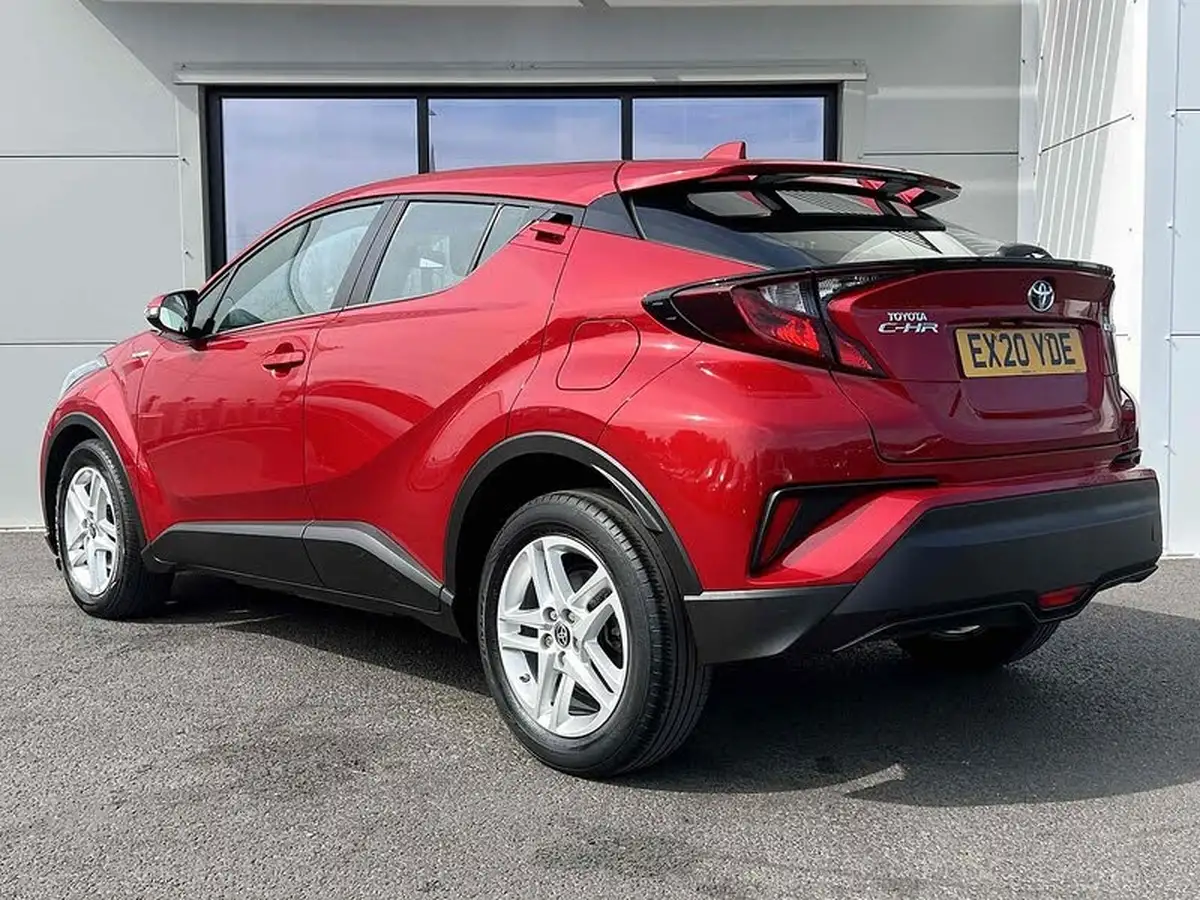2020-toyota-c-hr-18-vvt-i-icon-parking-pack-big-14
