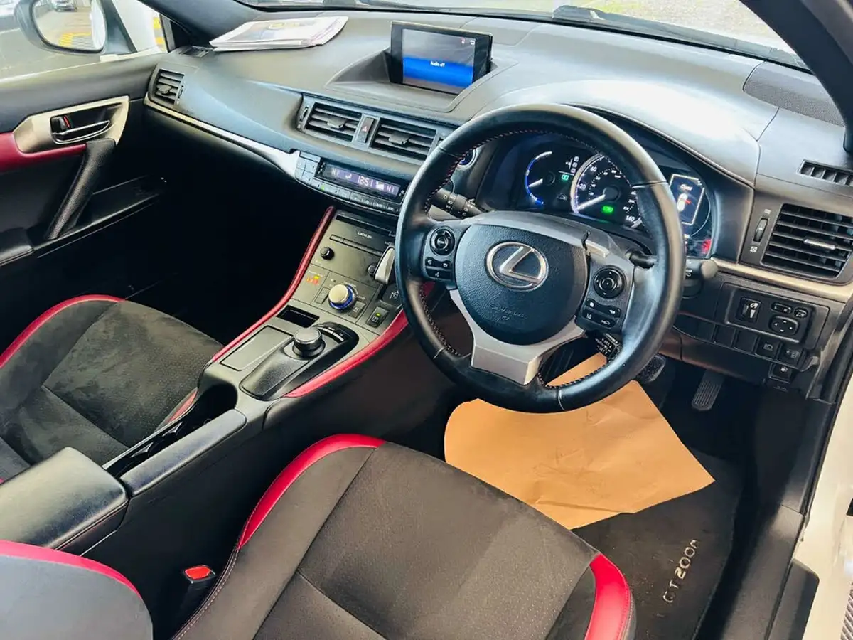 2019-lexus-ct-200h-18-ct-sport-pack-big-8