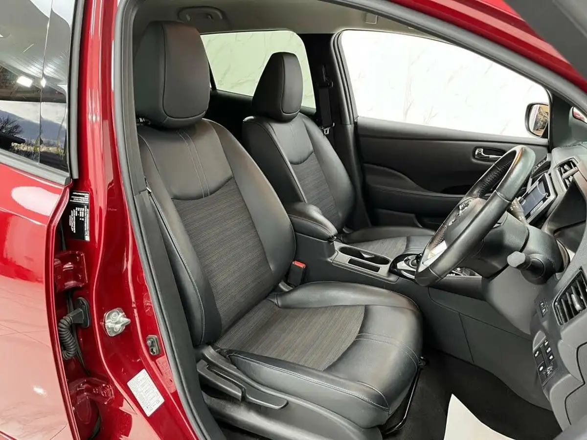2021-nissan-leaf-e-n-connecta-big-30