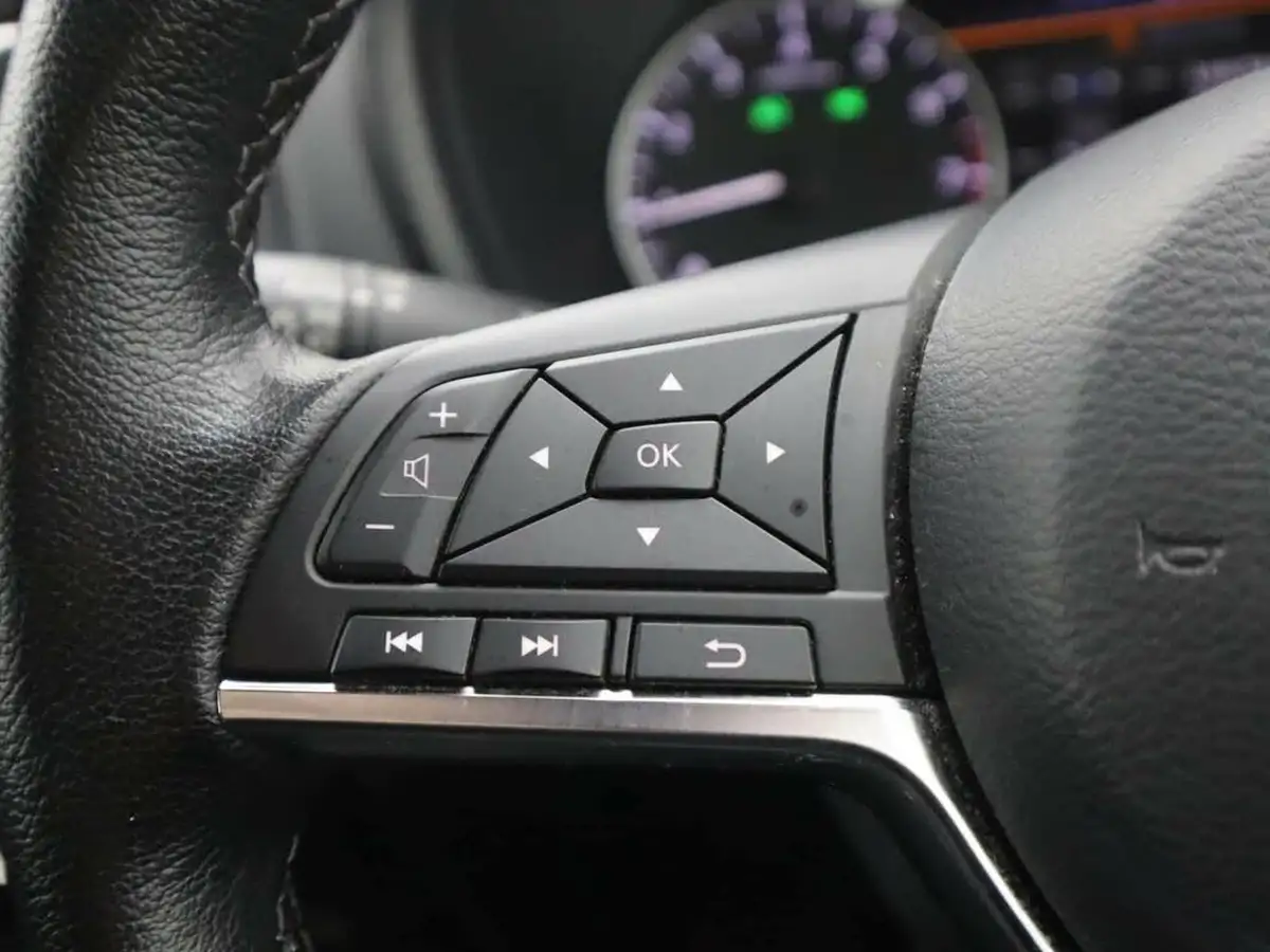 2023-nissan-juke-10-dig-t-n-connecta-big-31