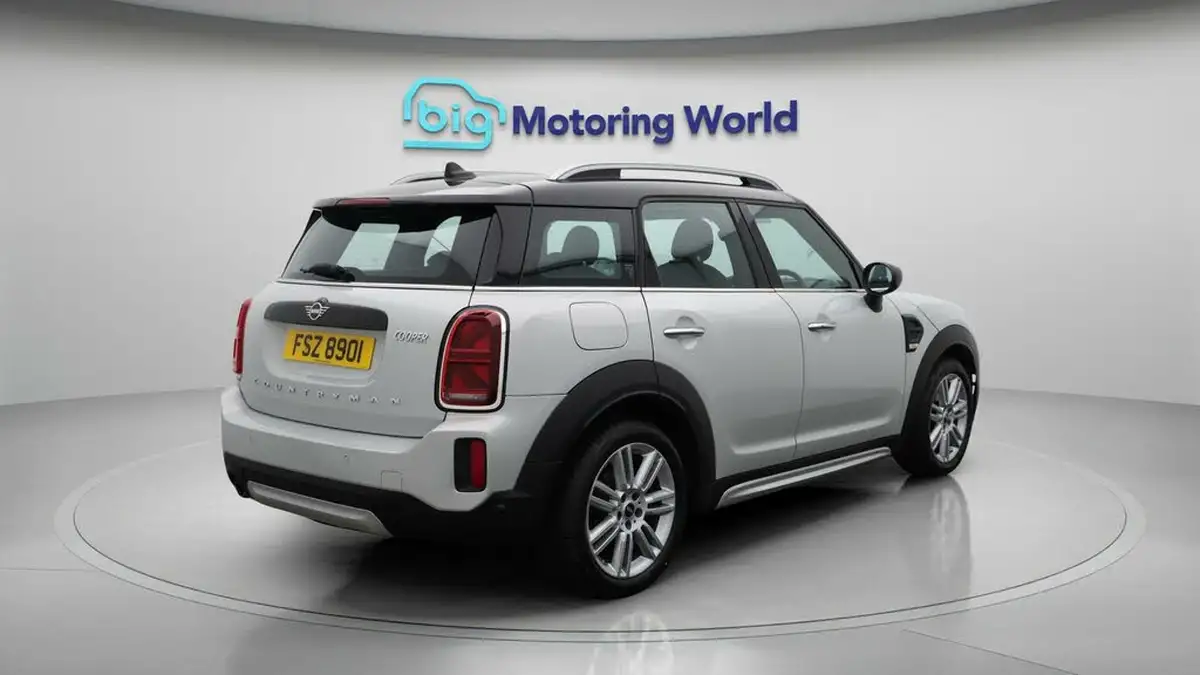 2022-mini-countryman-15-cooper-sport-comfortnav-plus-big-7