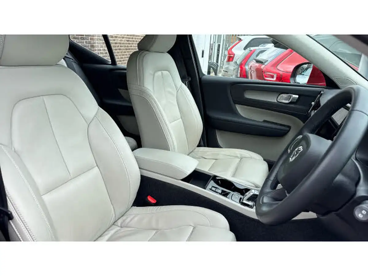 2022-volvo-xc40-15-t5-inscription-pro-big-8
