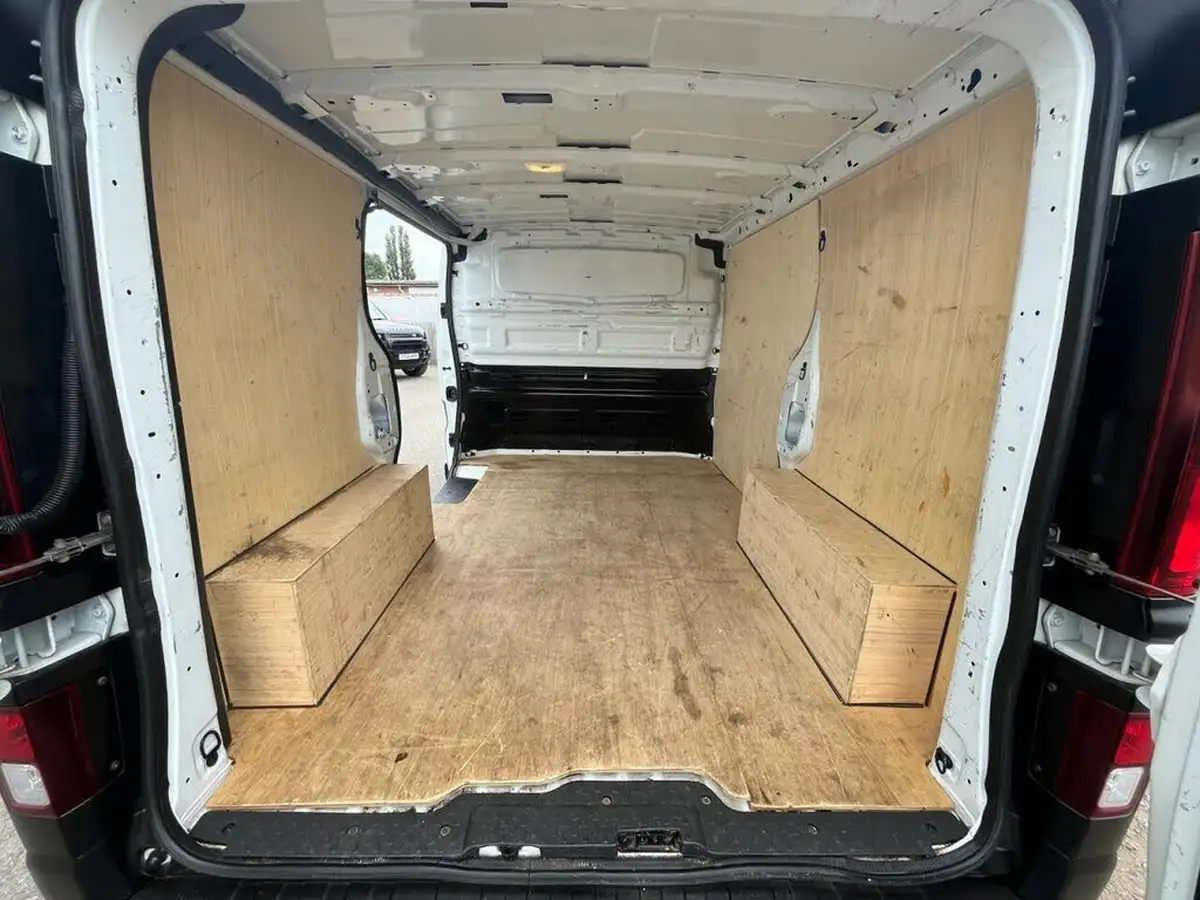 2022-renault-trafic-20dci-sl28-130-business-big-16