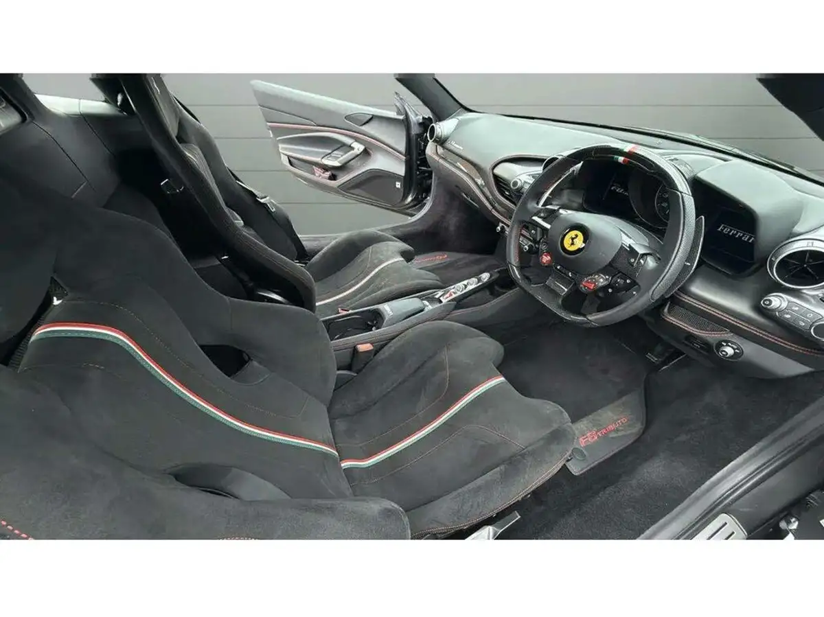 2022-ferrari-f8-tributo-coupe-39t-v8-f1-dct-euro-6-ss-big-19