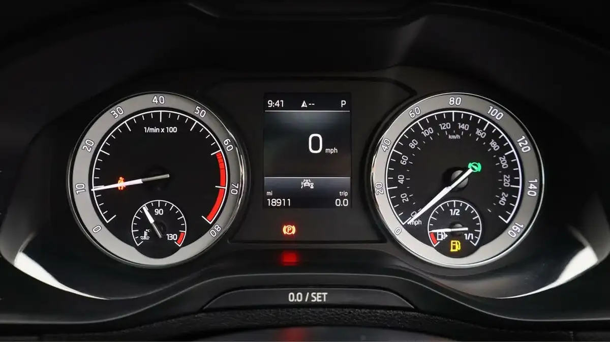 2021-skoda-karoq-15-tsi-sportline-dsg-big-10