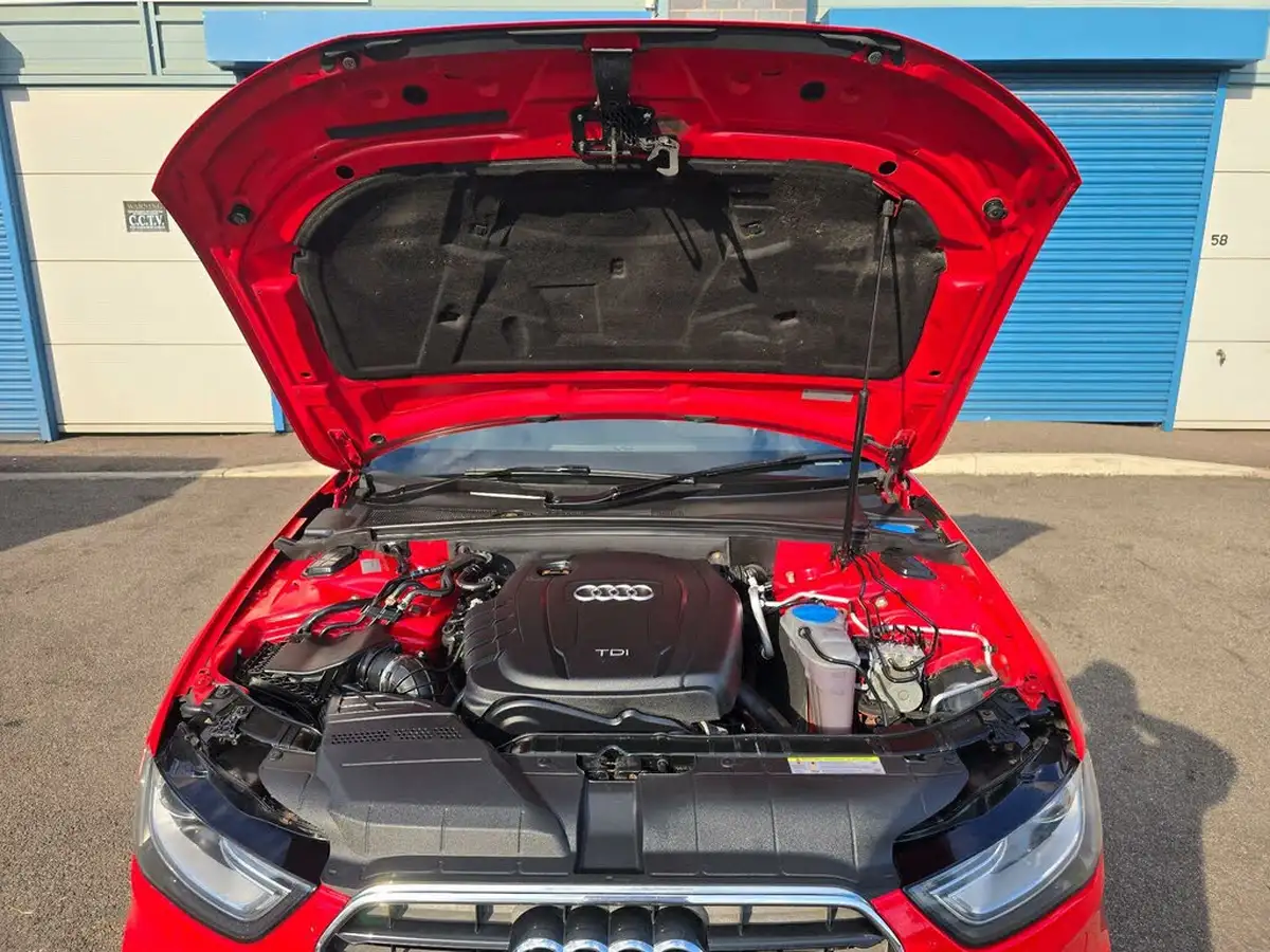 2012-audi-a4-20td-quattro-s-line-177ps-big-63