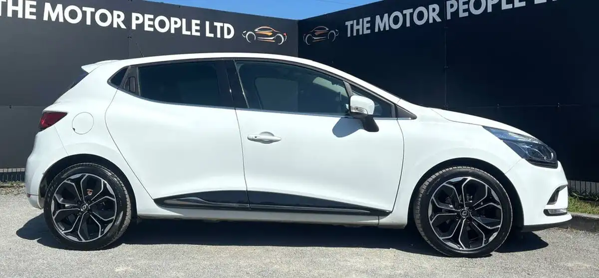 2018-renault-clio-09-tce-iconic-90ps-big-8