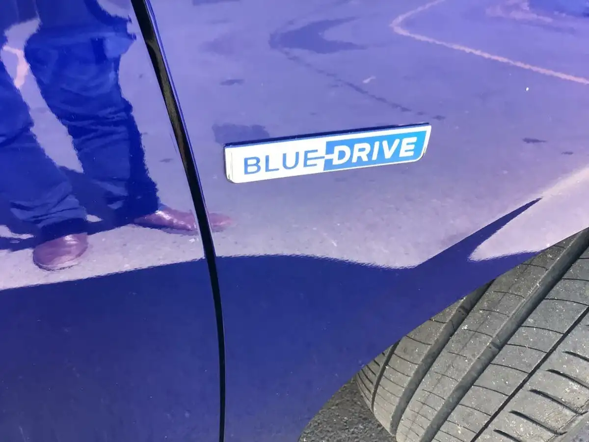 2020-hyundai-ioniq-16-gdi-premium-se-hybrid-big-41