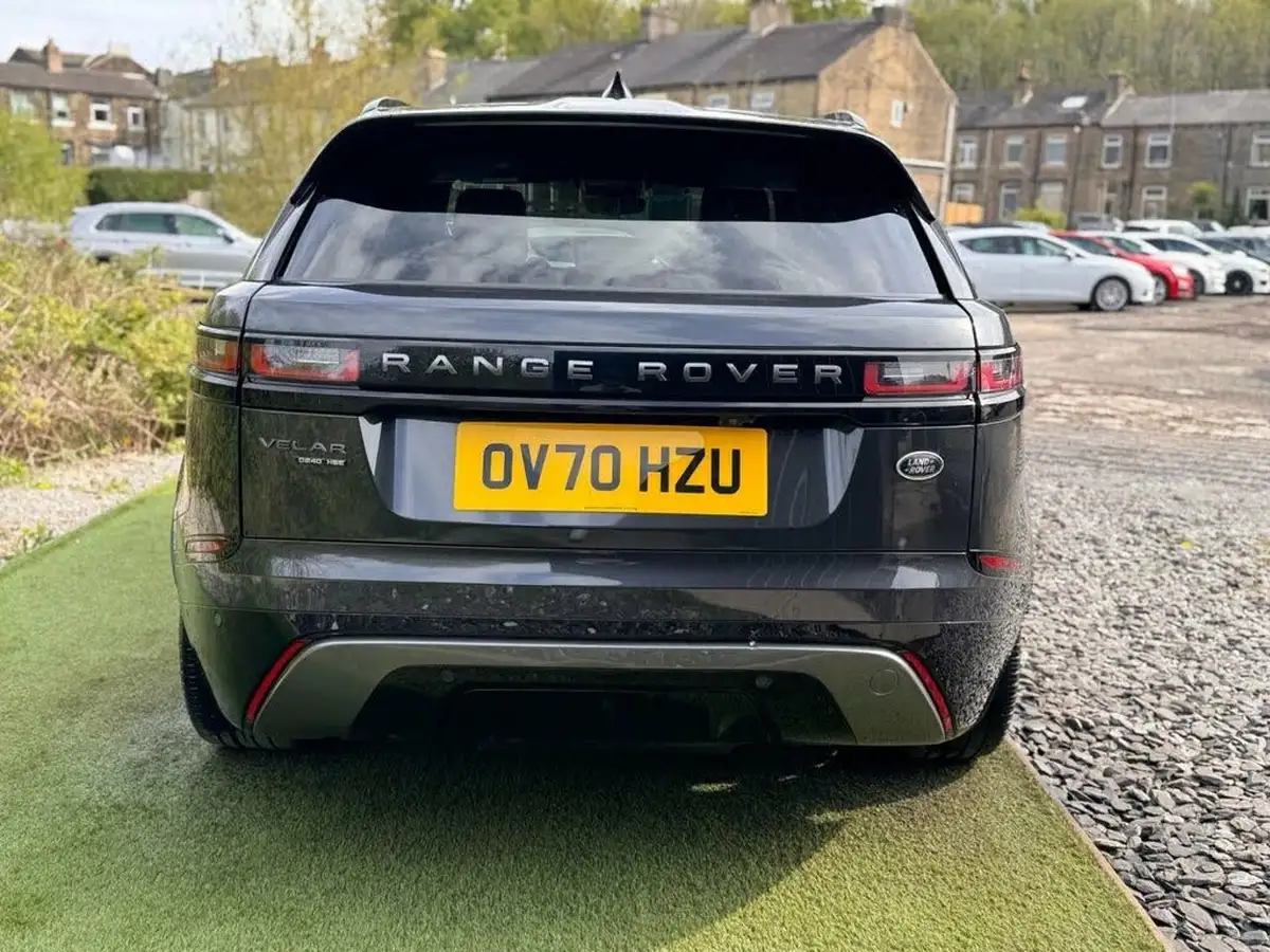 2020-land-rover-range-rover-velar-20-d240-r-dynamic-hse-big-9