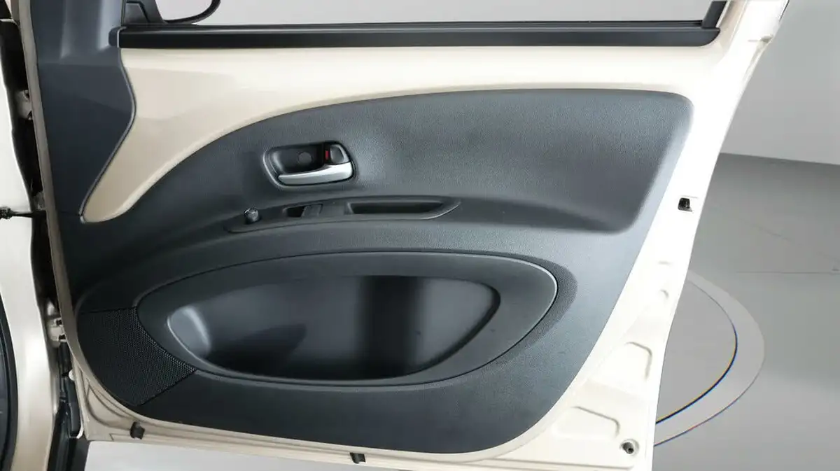 2022-toyota-aygo-x-10-vvt-i-edge-big-14