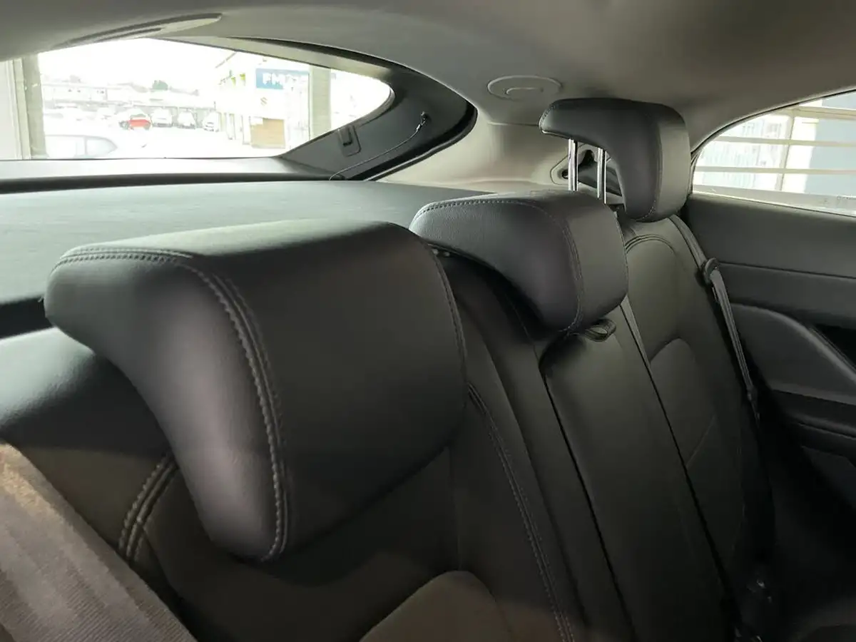 2019-jaguar-i-pace-ev400-s-big-23