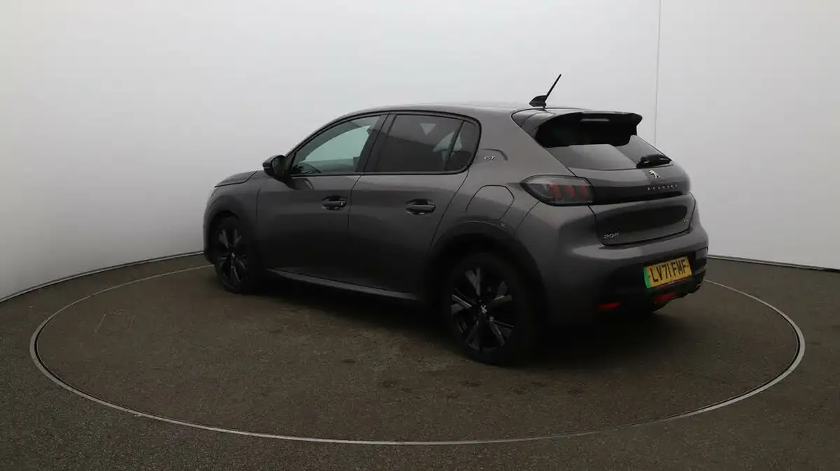 2021-peugeot-208-12-puretech-gt-100bhp-eat8-big-63