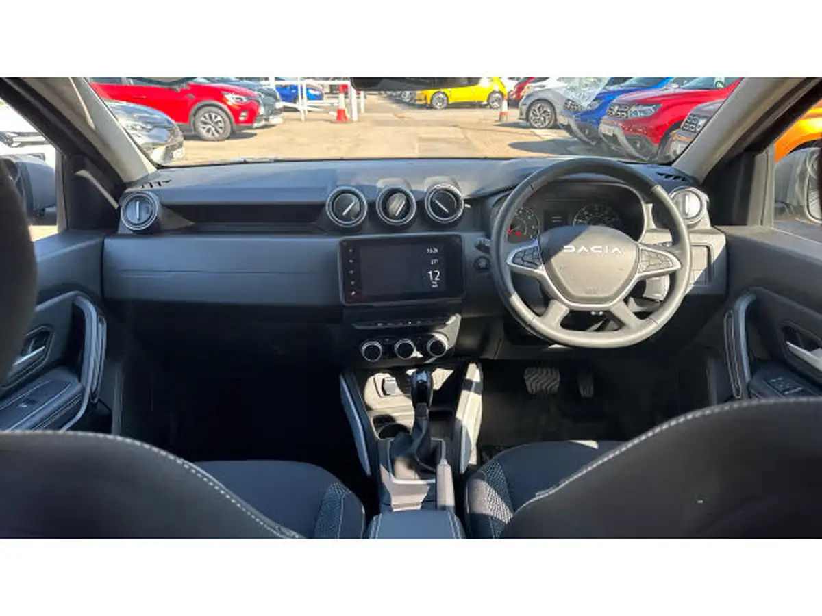 2023-dacia-duster-13-tce-journey-150bhp-edc-big-9