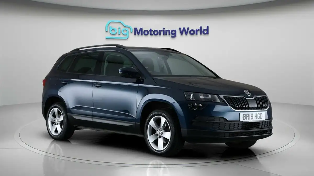 2019-skoda-karoq-16tdi-se-big-1