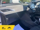 2017-peugeot-208-12-puretech-allure-82bhp-5d-small-17