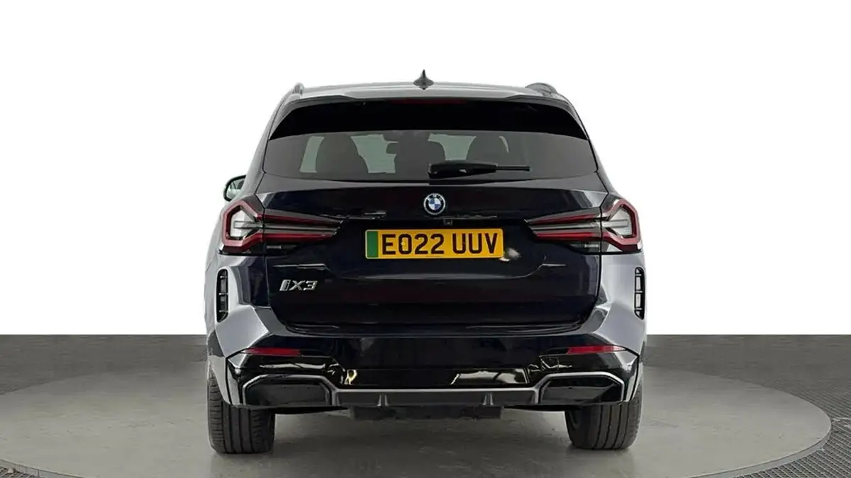 2022-bmw-ix3-e-m-sport-big-4