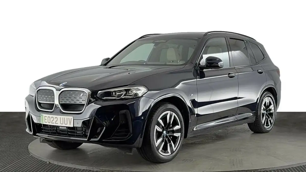 2022-bmw-ix3-e-m-sport-big-0