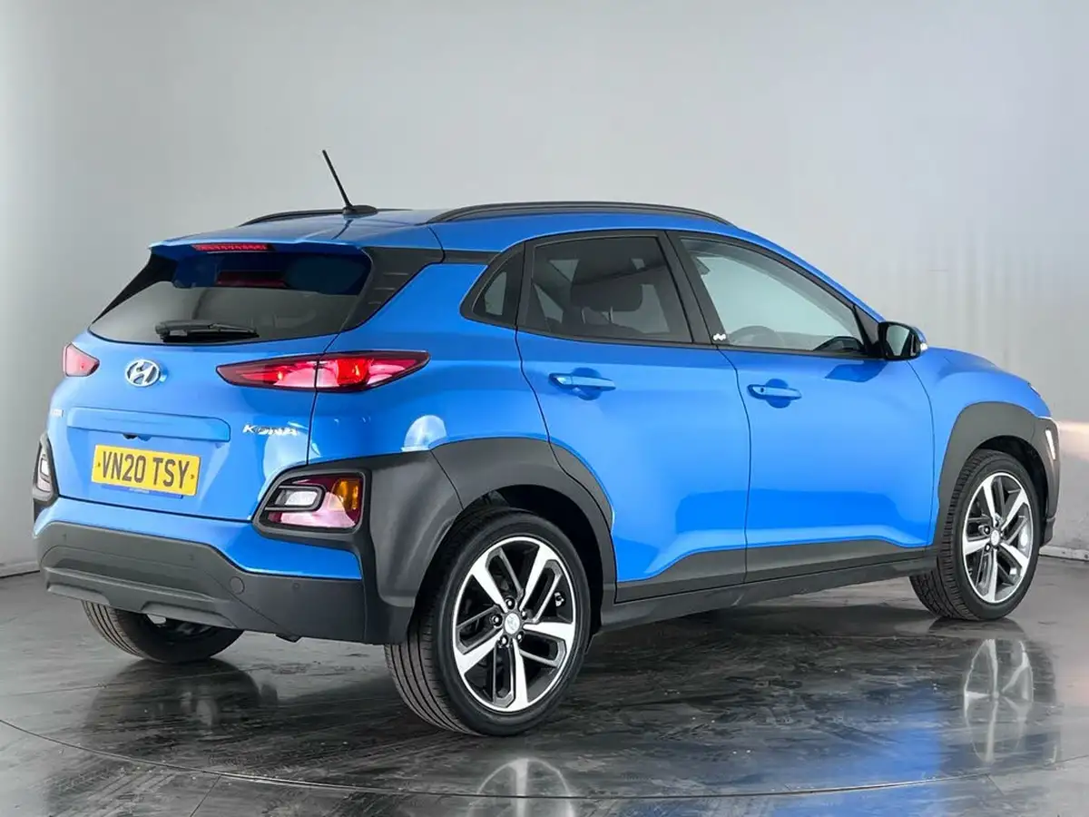 2020-hyundai-kona-10-t-gdi-play-big-4