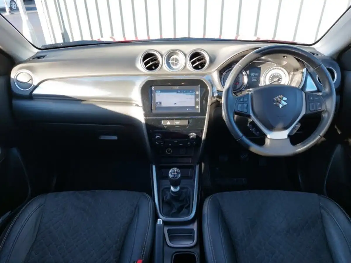 2021-suzuki-vitara-14-boosterjet-sz5-big-2