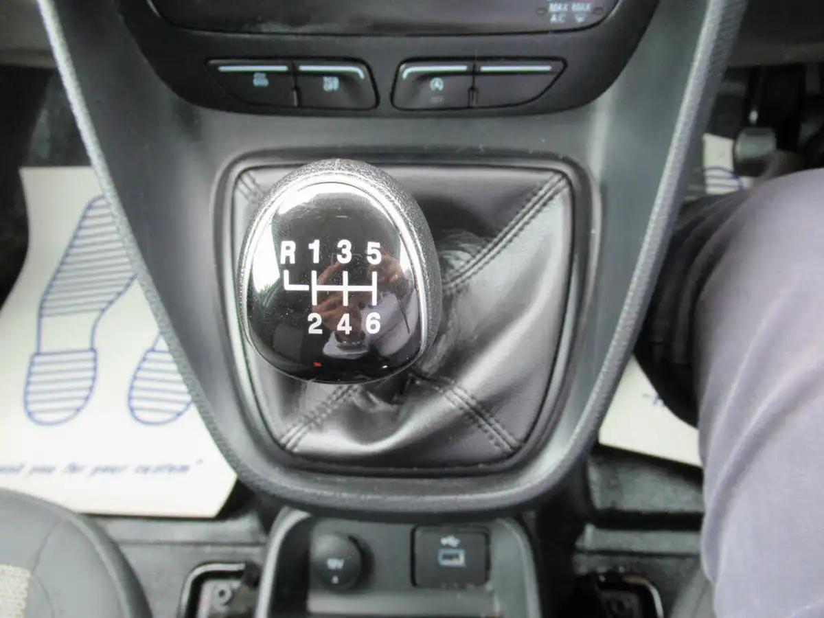 2019-ford-transit-connect-15-ecoblue-l1-220-base-100pseu6dt-220-base-double-cab-in-van-big-16