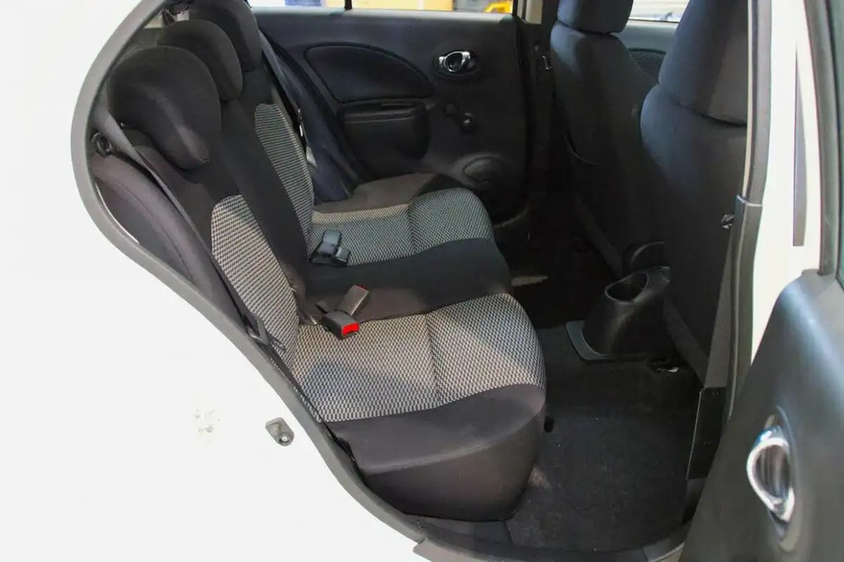 2015-nissan-micra-12-acenta-80ps-big-12