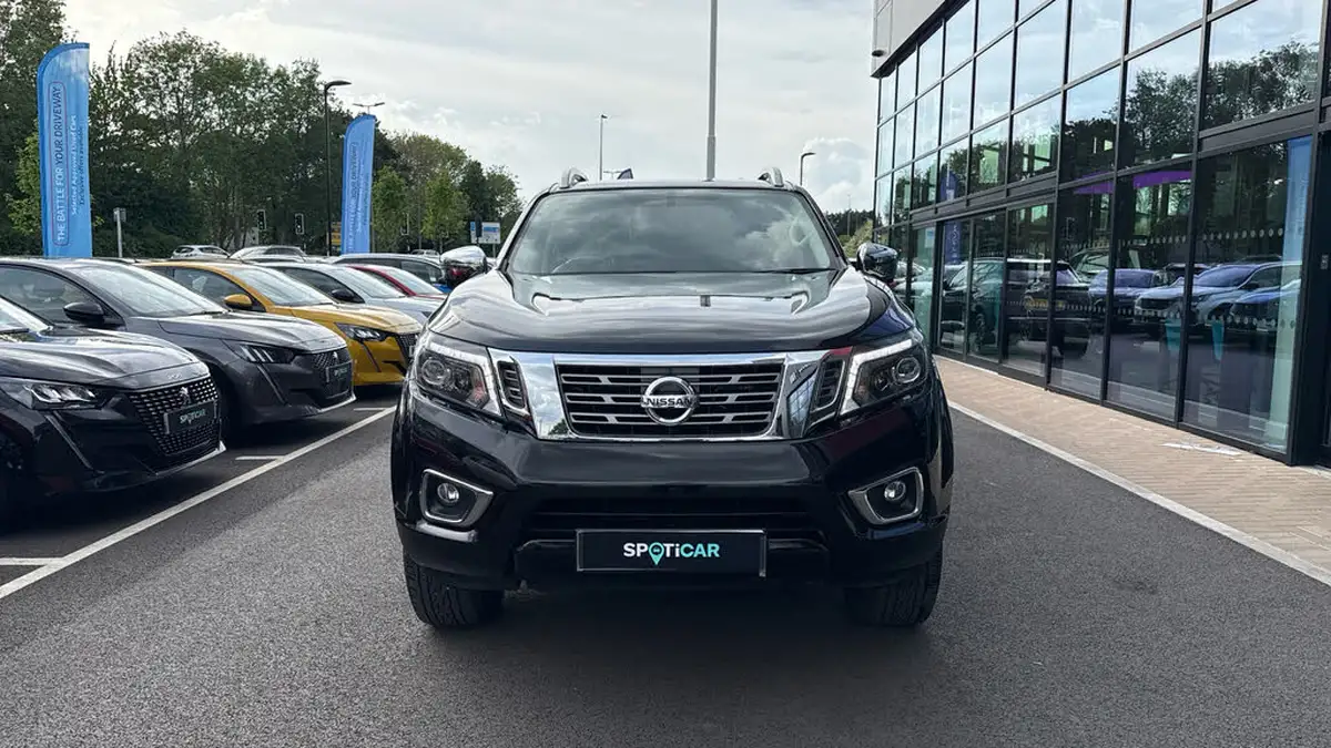2021-nissan-navara-23dci-tt-tekna-8-navileather-big-7