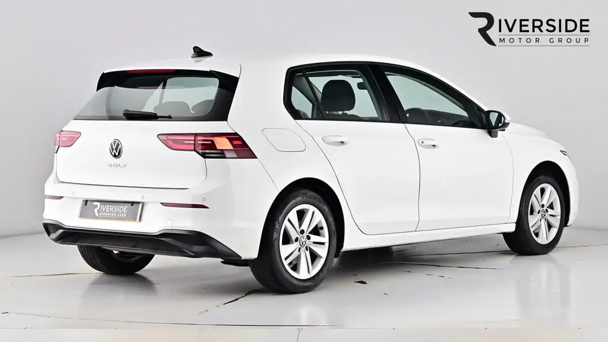 2020-volkswagen-golf-15-tsi-life-150ps-hatchback-big-6