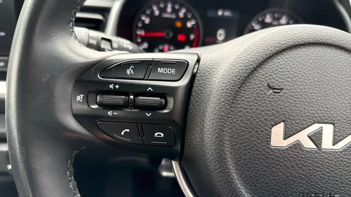 2022-kia-stonic-10-t-gdi-2-big-37