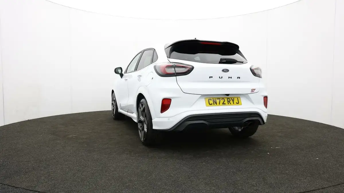 2022-ford-puma-suv-15-st-big-31