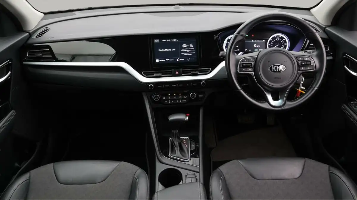 2021-kia-niro-16-gdi-2-big-13