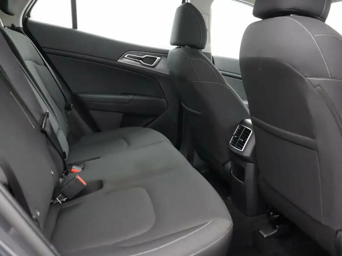 2024-kia-sportage-16-t-gdi-2-157bhp-48v-big-32