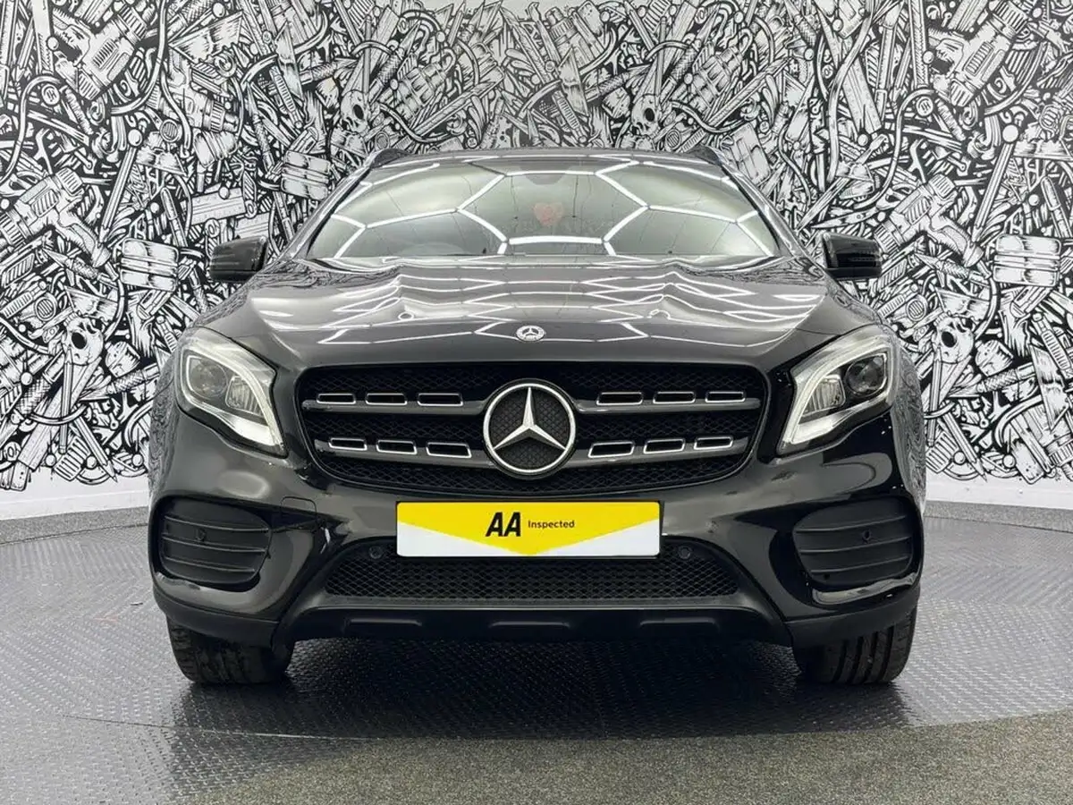2020-mercedes-benz-gla-class-16-gla-180-amg-line-edition-7g-dct-big-4