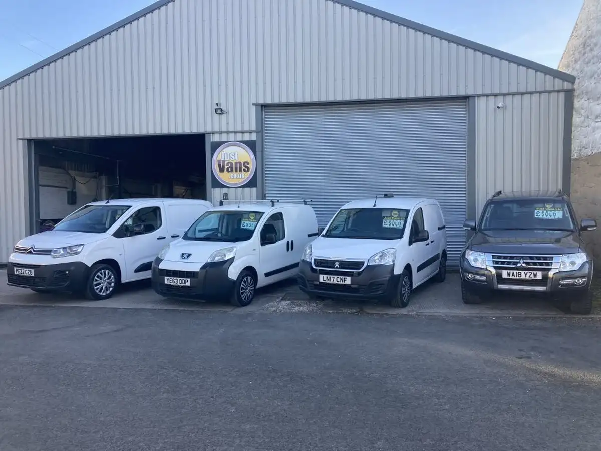 2018-citroen-berlingo-16td-l1625-enterprise-special-edition-panel-big-12
